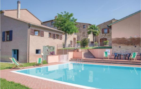 2 Bedroom Lovely Apartment In Montaione Fi Santa Croce Sull'arno